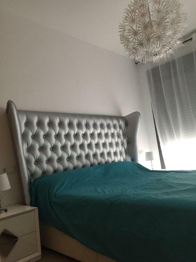 Apartamento Lujo, Primera Linea Playa, Garaje, Wifi, Piscina Climatizada Roquetas de Mar Exterior foto